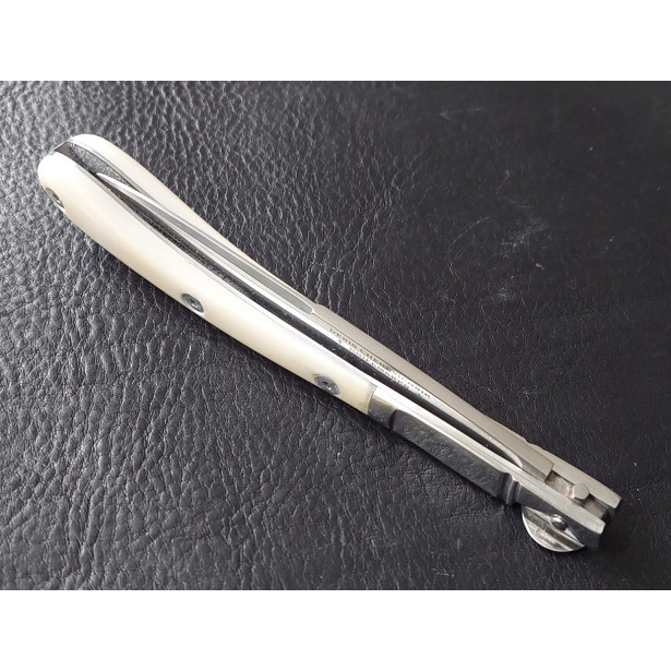 French Apache de Paris gentilomme style gentlemans walrus handle knife French Apache de Paris gentilomme style gentlemans walrus handle knife