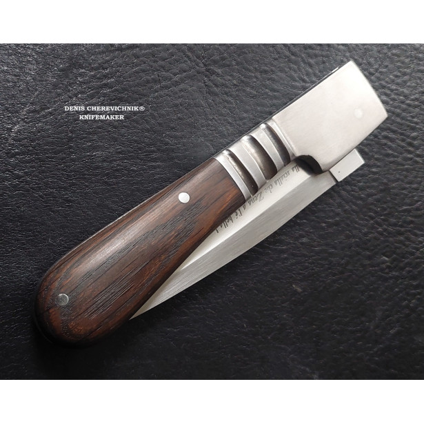 Genoese "coltello genovese" or "coltello alla genovese" folding knife Genoese "coltello genovese" or "coltello alla genovese" folding knife