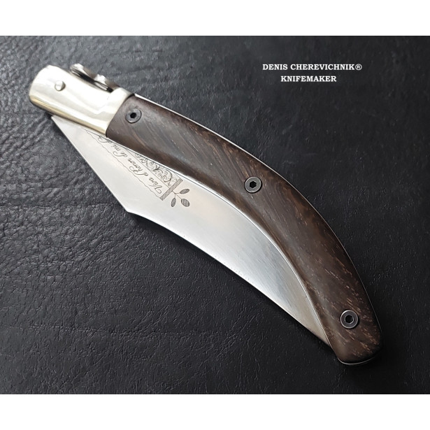 Navaja Flamenca N690 blade engraved bog oak scales