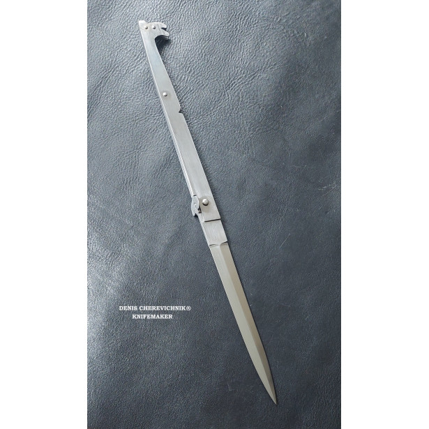Neapolitan Sfarziglia or sfarsiglia knife of Camorra Neapolitan Sfarziglia or sfarsiglia knife of Camorra